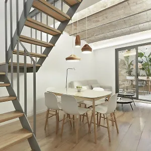 https://friendly-rentals-parlament.topbarcelonahotels.com